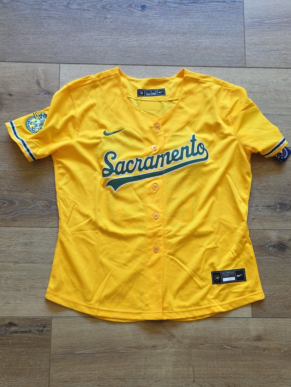 Genuine Yellow Sacramento Oakland A'S ATHLETICS Button-Front Baseball Jersey XL